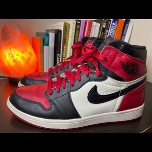Jordan 1 Retro High Chicago Bred Toe